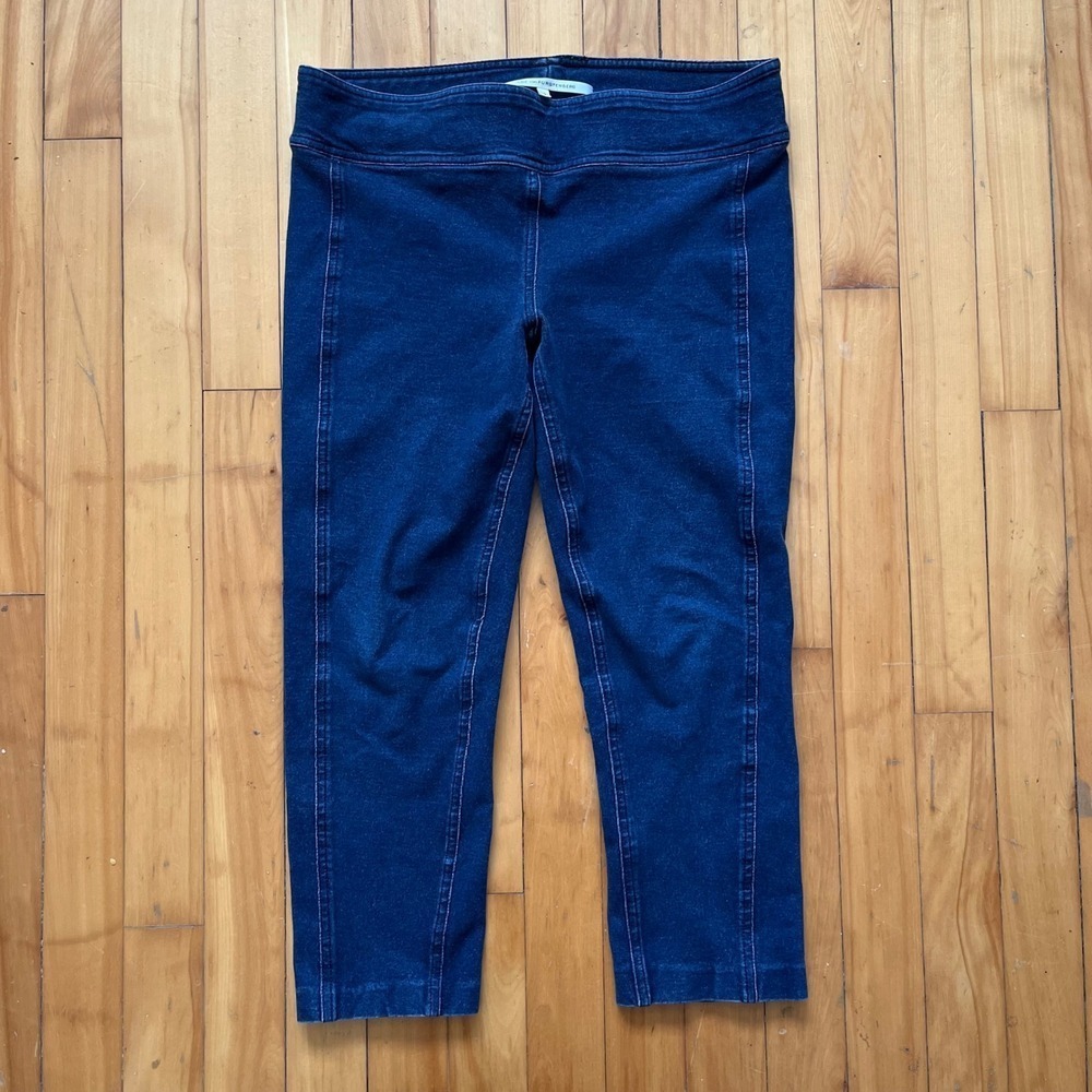 DIANE von FURSTENBERG Dark Wash Denim Capri Leggings Women's Size 8 Stretch